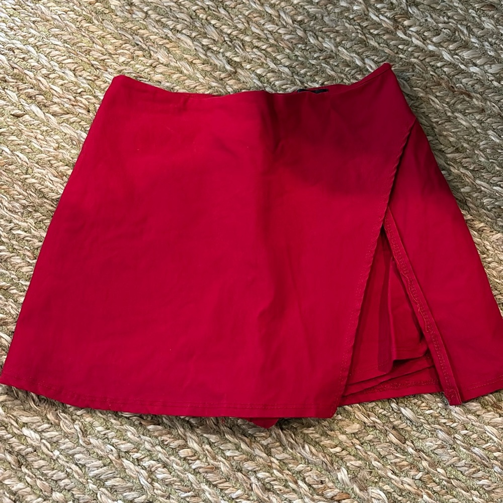 Red Skort